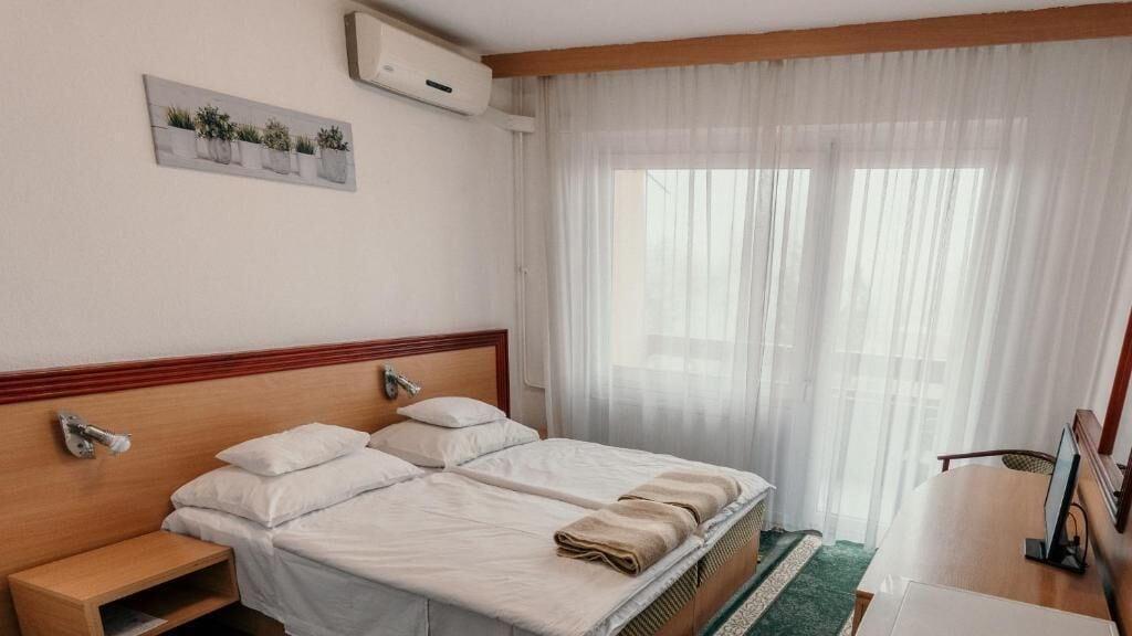 Tisza Sport Hotel Szeged Extérieur photo