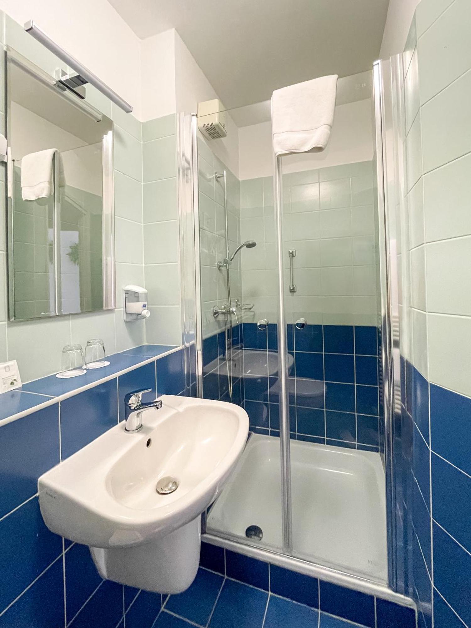 Tisza Sport Hotel Szeged Extérieur photo