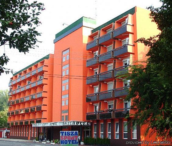 Tisza Sport Hotel Szeged Extérieur photo